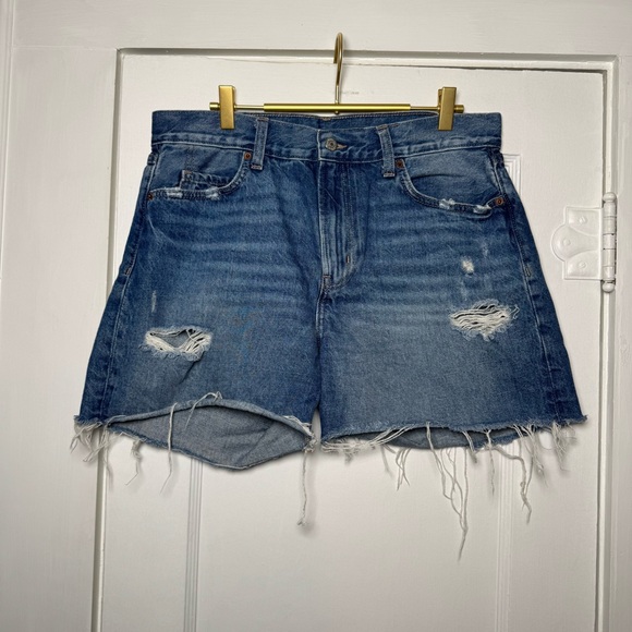 Old Navy Pants - Old Navy High Rise Slouchy Straight distressed denim shorts size 10